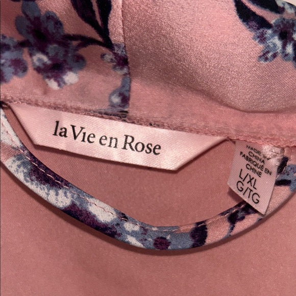 La Vie En Rose Intimates Robe - Picture 3 of 7